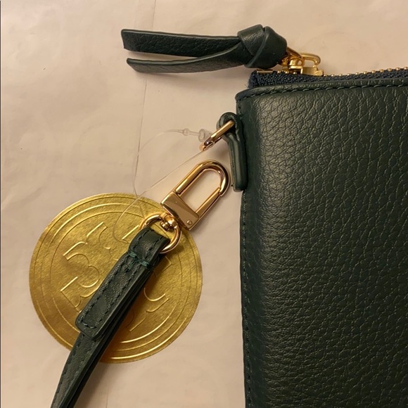 🆕 Tory Burch Britten Pouch Wristlet -Authentic - Picture 7 of 7